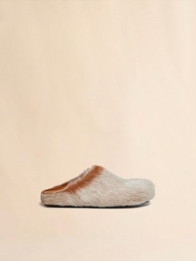  Beige Long Hair Calfskin Fussbett Sabot Winterwheat